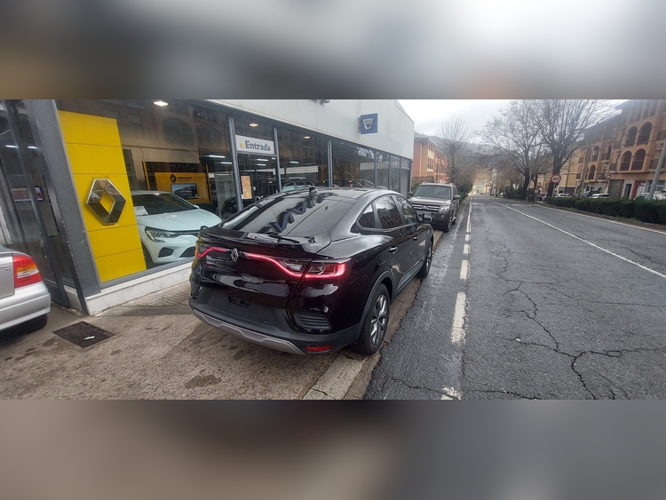 Renault Arkana 1.3 MYHYBR 140CV foto 7